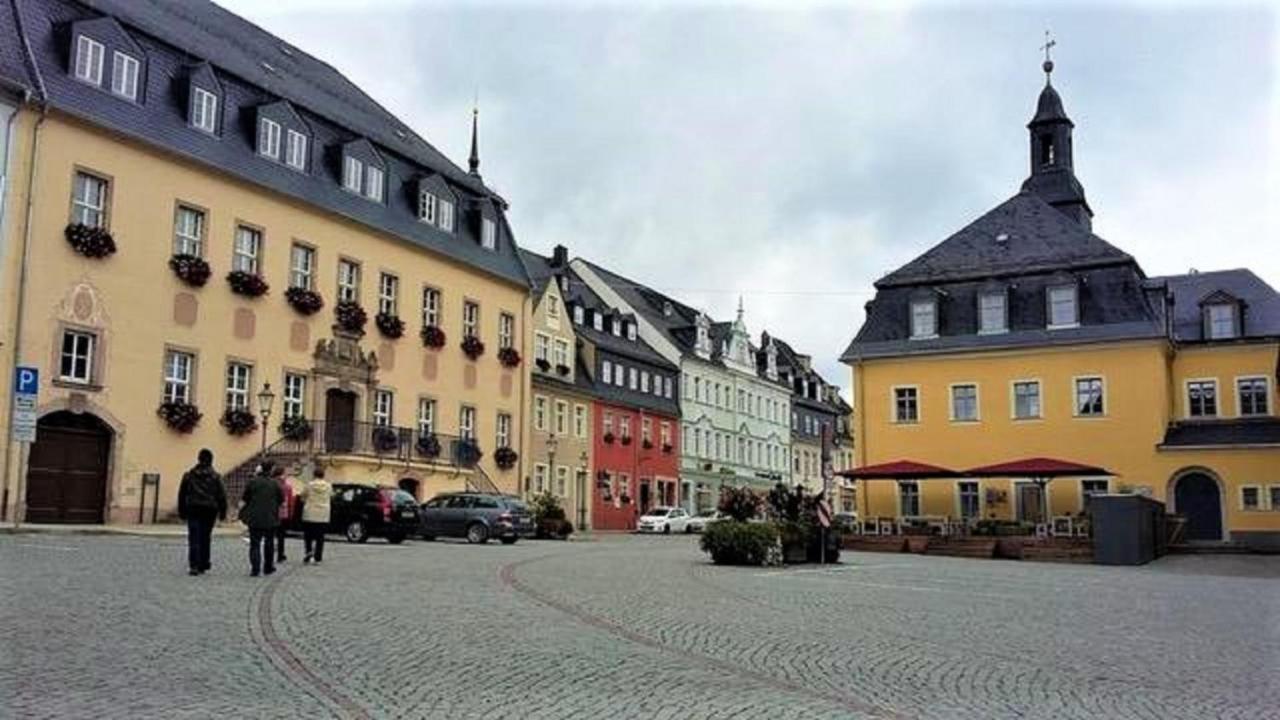 Pension Zur Altdeutschen Zschopau Exteriör bild